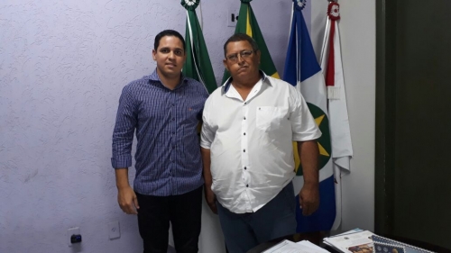 Presidente Ver. Agenor Rocha em visita a UCMMAT