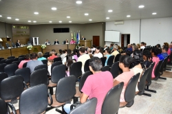 Câmara Municipal realiza Sessão Solene de entrega de Títulos