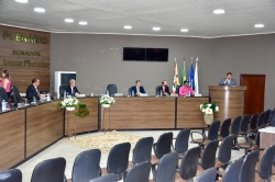Câmara Municipal realiza Sessão Solene de entrega de Títulos