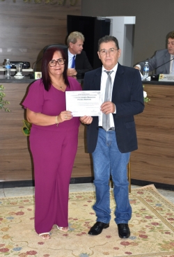 Câmara Municipal realiza Sessão Solene de entrega de Títulos