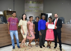 Câmara Municipal realiza Sessão Solene de entrega de Títulos